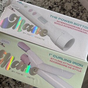Mane Addicts Curling Iron and Power Bottom Set